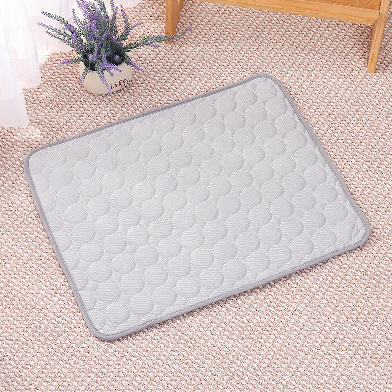 CoolBuddy – Die Komfort-Kühlmatte für Haustiere